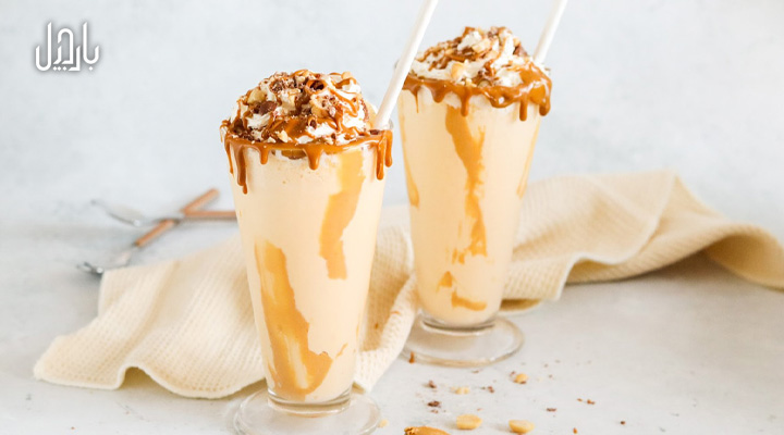 دو عدد شبک بادام زمینی تزئین شده