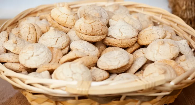 طرز تهیه ماکارون بادام