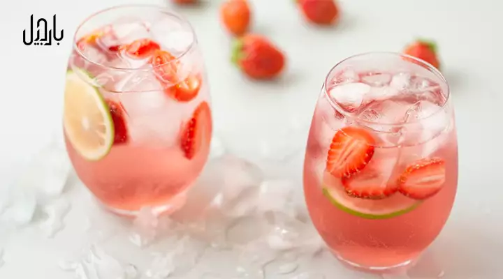 strawberry-lemonade-mocktail
