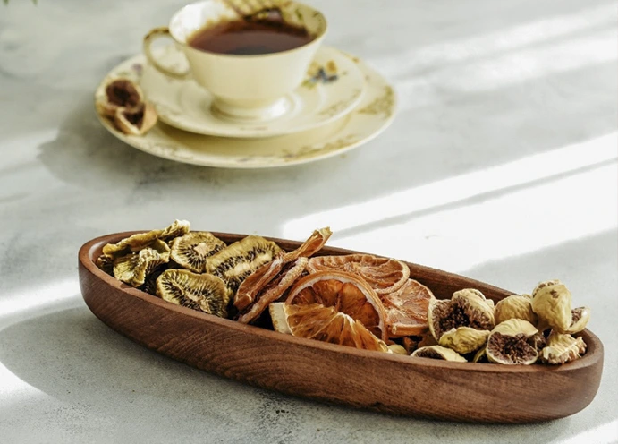 میوه خشک ولی تازه