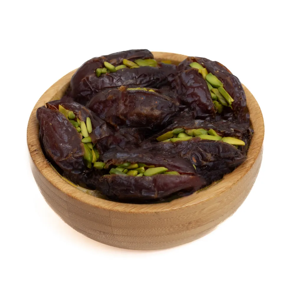 خرما با خلال پسته تصویر دوم